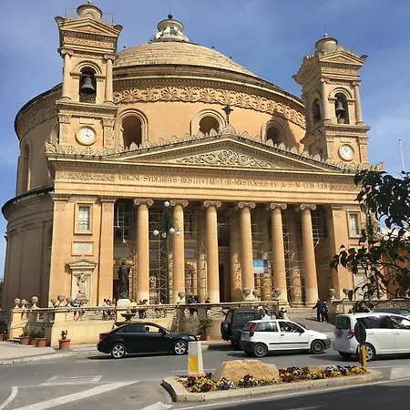 Guest house 81 Mosta